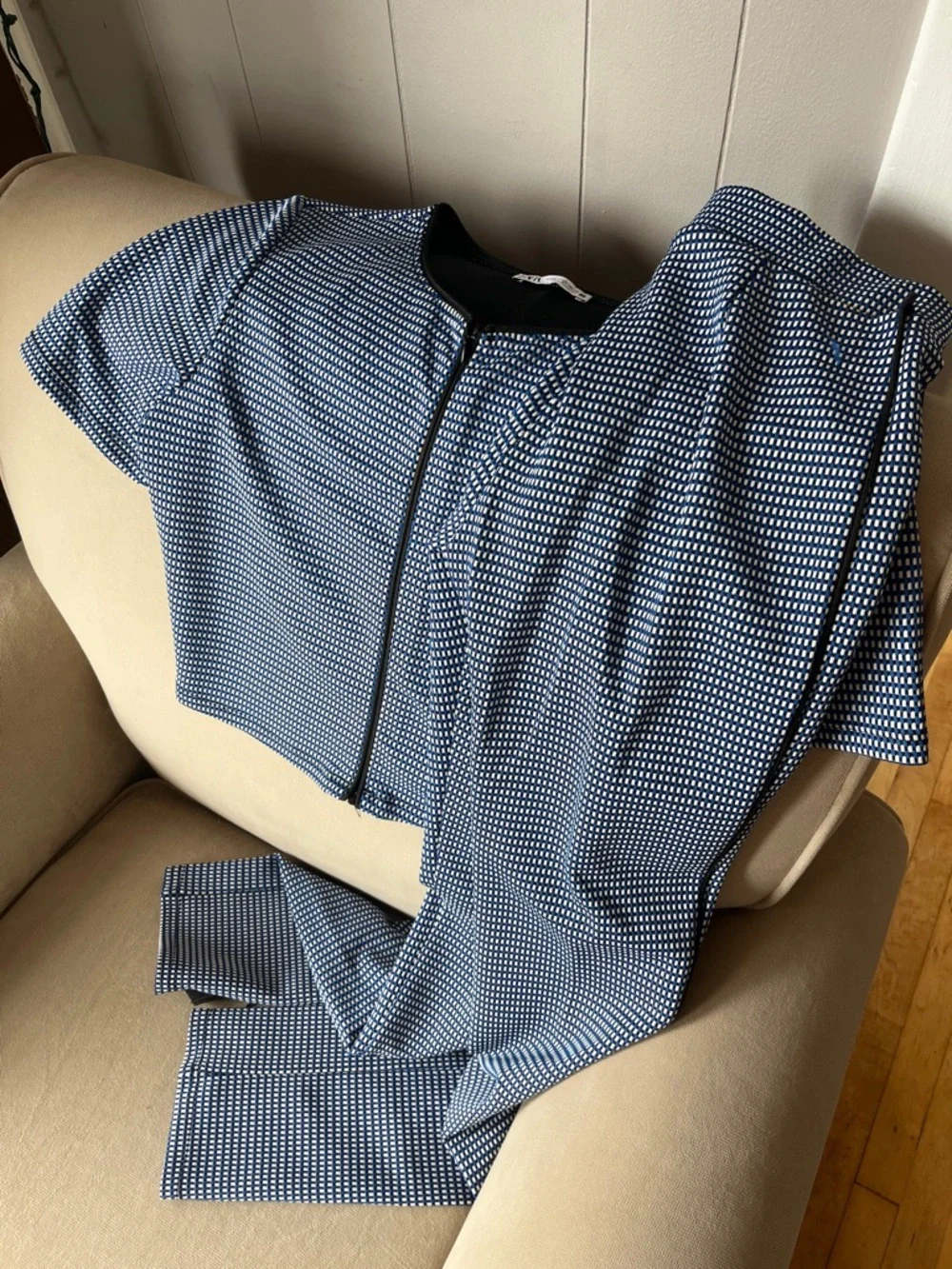 Zara Black and Blue Textured Pant & Top Set - Sold together - Picture 1 of 5